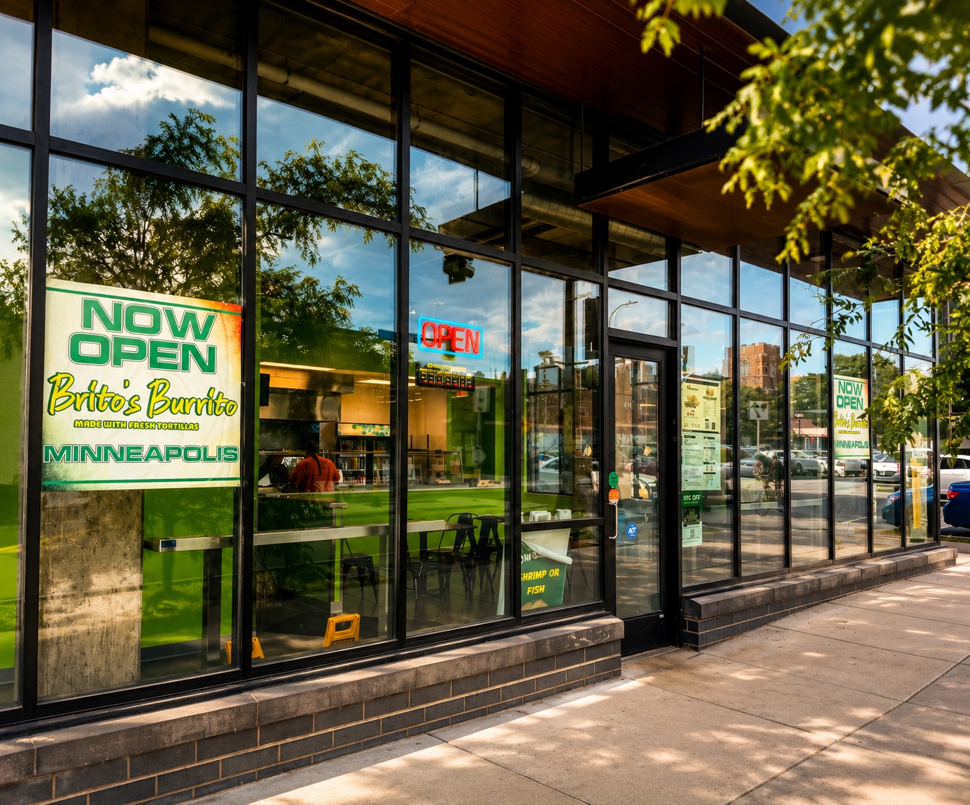 burritos nicollet ave — Brito's Burrito Eat Street